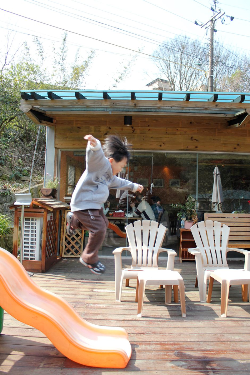 Illustration for article titled Shooting Challenge: Levitation, Gallery 1